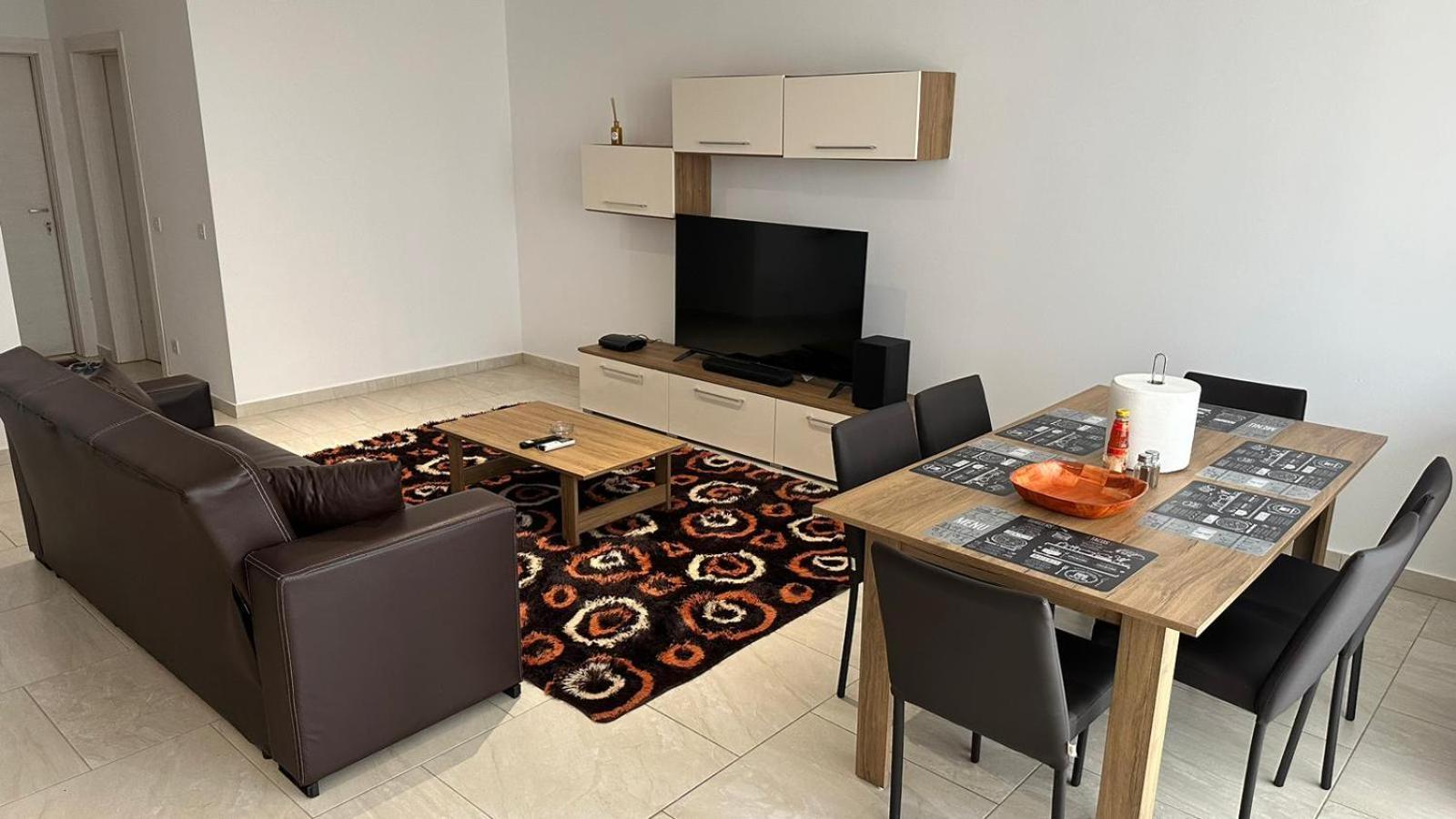 Żebbuġ Your Elegant Home Away From Home Shared Apartment Only With Host מראה חיצוני תמונה
